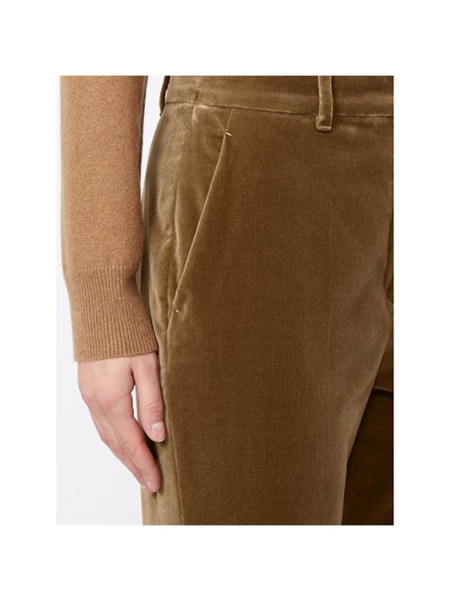 NEUTRO MAXMARA STUDIO | 2526136102600010